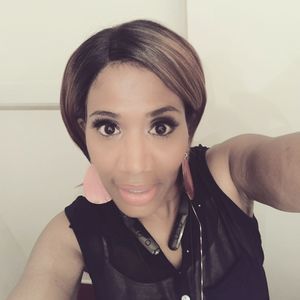 Meet your Posher, Sandra